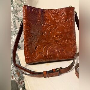 Patricia Nash Tooled Leather Crossbody purse